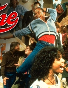FameFame е сериал на NBC и се излъчва от 1982 до 1987 г. Базиран е на едноименния филм на Алън Паркър (Alan Parker). 
