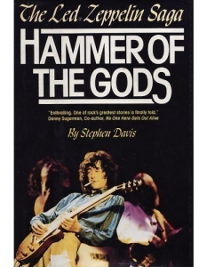 Hammer of the Gods: The Led Zeppelin Saga от Стивън Дейвис
Е, няма как да пропуснем Джими Пейдж, Робърт Плант, Джон Пол Джоунс и Джон Бонъм! Авторът Стивън Дейвис проследява цялата кариера, скандалните истории, които съпътстват всички рок звезди и никога не изпуска музиката им, най-важното, което всъщност ги направи истинска легенда."Групата, която би по продажби Rolling Stones, напълни по-големи стадиони от The Beatles, разтърси основите на музикалния бизнес и създаде истински шедьоври за съкровищницата на рока.” – издателство МахалотоБългарското издание е с името "LED ZEPPELIN - Чукът на боговете" и е от издателство Махалото.