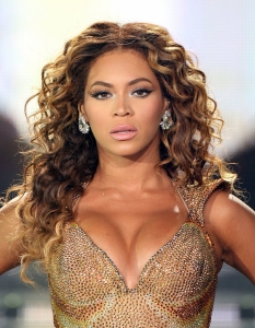 Beyonce - певица
Виж ослепителната Дженифър Лопес на живо! Спечели билет за двама за концерта й в София тук>>
