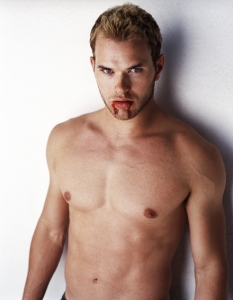 Келан Лъц (Kellan Lutz) - 1