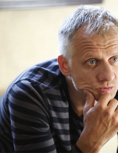Иван Бърнев 
През 2012 г. участва в: "Къде е Маги?"
