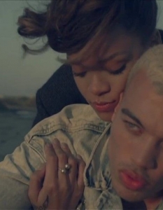 12. Rihanna ft. Calvin Harris - We Found Love Импресии в YouTube към 31 декември 2012 г. - 230 млн. 