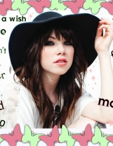 7. Carly Rae Jepsen - Call Me Maybe Импресии в YouTube към 31 декември 2012 г. - 370 млн. 