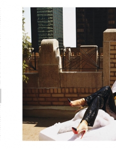 Кейт Ъптън за Vogue Italia, ноември 2012 - 7