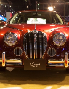 Viewt by Mitsuoka