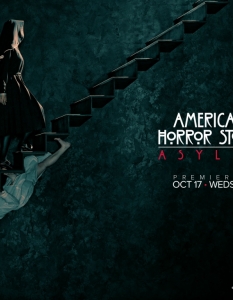 American Horror Story: AsylumЗловещ, но брилянтен American Horror Story: Asylum е поредното заглавие на FX, което се нарежда сред най-гледаните сериали през изминалата година. Вторият сезон на поредицата, създадена от Раяън Мърфи (Ryan Murphy) и Брад Фалчак (Brad Falchuk), определено повтори успеха на първия, а в каста отново присъства забележителната Джесика Ланг (Jessica Lange).