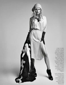 Edita Vilkeviciute за Vogue Spain, януари 2013 - 6