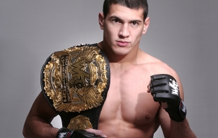 MMA боецът Светлозар Савов 
