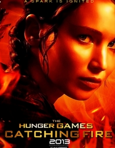 The Hunger Games: Catching Fire (Игрите на глада: Възпламеняване) 
С  филмовата адаптация на The Hunger Games (Игрите на глада) Lionsgate  постигна сравнително голям успех, като филмът имаше и своите минуси. 
Заместването  на режисьора Гари Рос от Франсис Лоурънс и ангажирането на последния за  цялата поредица все пак са добра причина очакванията на феновете да бъдат още по-високи.