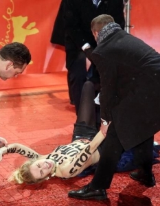 Активистки от FEMEN протестират на филмовия фестивал Берлинале 2013 - 12