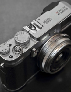 Fuji FinePix X100S - 9