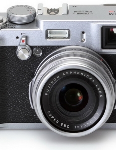 Fuji FinePix X100S - 2