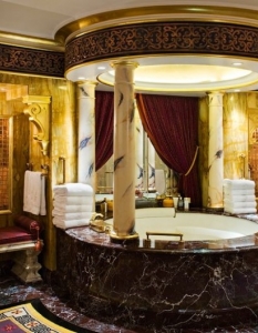 12. Royal Suite, Burj Al Arab, Dubai US$ 18 716 за една нощувка