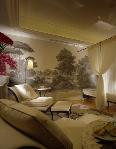 11. Royal Suite, Four Seasons Hotel George V, Paris US$ 24 550 за една нощувка