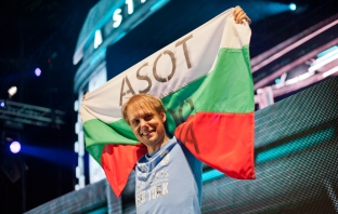 Armin van Buuren в 