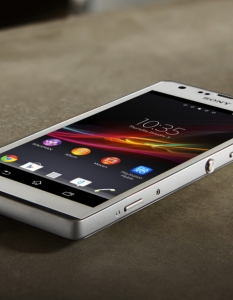 Sony Xperia SP - 2