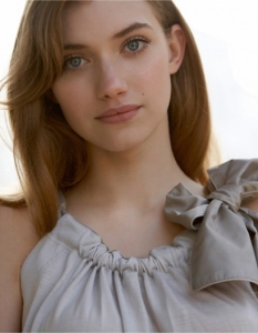 Imogen Poots
Родена на 5 юни 1989 в Лондон.Участва в: 28 Weeks Later, V for Vendetta, Fright Night, Cracks