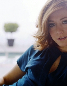 42. Alyson Hannigan