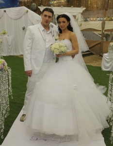 Сватба на Емануела и Никола в Базата на "Къртицата" в Нови Хан - 13