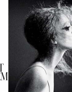 Джулиан Мур и нейната невероятна коса в T Magazine 2013 Spring Issue - 3