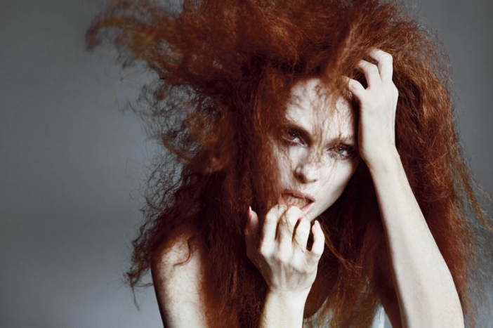 Джулиан Мур и нейната невероятна коса в T Magazine 2013 Spring Issue