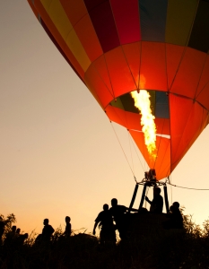 Up! 25 повдигащи настроението фотографии на балони с горещ въздух - 20