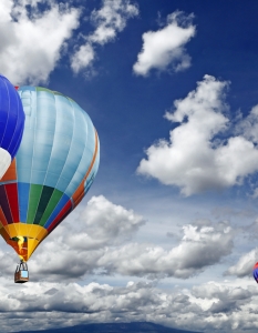 Up! 25 повдигащи настроението фотографии на балони с горещ въздух - 21