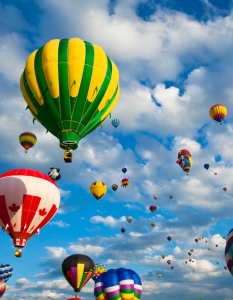 Up! 25 повдигащи настроението фотографии на балони с горещ въздух - 24