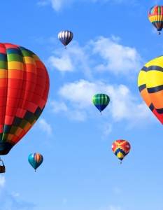 Up! 25 повдигащи настроението фотографии на балони с горещ въздух - 3