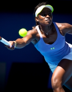 9. Слоун Стивънс (Sloane Stephens)Спорт: ТенисДържава: САЩГодини: 20Успехи: Изгряваща звезда в женския тенис. Има 3 титли за юноши на турнири от Големия шлем и една титла от ITF. В топ 20 на Световната ранглиста.Извън спорта: Фотосесии в редица специализирани издания като Vogue, Sports Illustrated, Teen Vogue и ESPN; спонсорски договори с Under Armour, American Express, Johnson & Johnson.