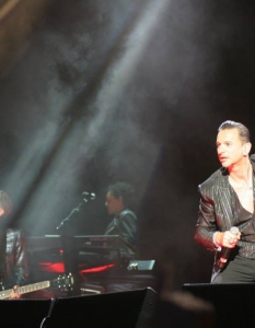 Depeche Mode за втори път в София - 1