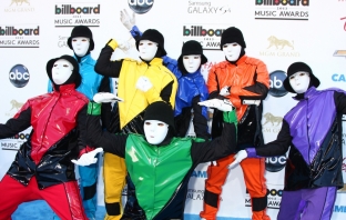 2013 Billboard Music Awards - на червения килим (част 2)