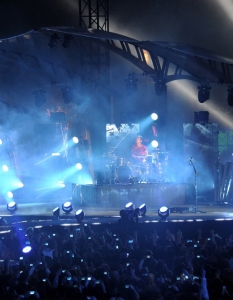 Muse на живо в Лондон - концерт за премиерата на World War Z  - 9