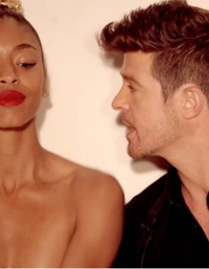 Robin Thicke - Blurred Lines ft. T.I. & Pharrell (Behind-the-scene; uncencensored) - 18