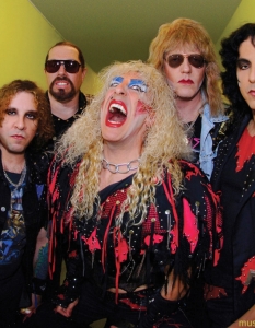 Twisted Sister във филма Pee Wee