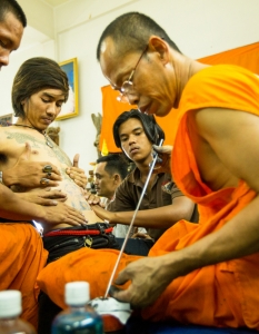 Фестивал на татуировките в манастира Банг Пхра в Након Патом, Тайланд, 2013 г.  - 9