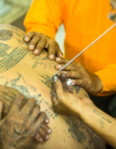Фестивал на татуировките в манастира Банг Пхра в Након Патом, Тайланд, 2013 г.  - 12