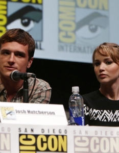 Актьорите от The Hunger Games; Catching Fire на Comic-Con: San Diego 2013 - 9