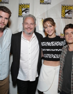 Актьорите от The Hunger Games; Catching Fire на Comic-Con: San Diego 2013 - 1