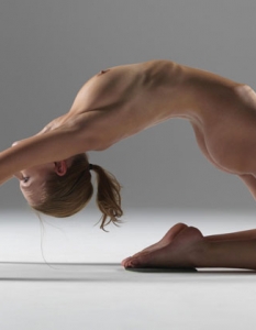 39 пози с най-еротичната йога, която сте виждали (18+) - 15