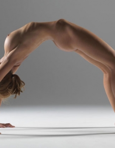 39 пози с най-еротичната йога, която сте виждали (18+) - 24