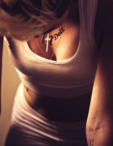 Майли отблизо: Топ 20 Instagram снимки на Miley Cyrus - 26