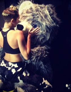 Майли отблизо: Топ 20 Instagram снимки на Miley Cyrus - 5