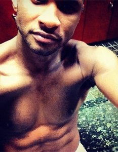 Usher, 11 септември 2012
