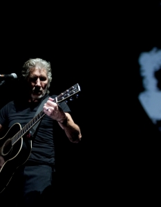 Roger Waters - The Wall Live в София  - 16