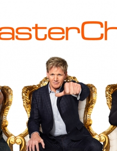 MasterChefОще едно хитово шоу с Гордън Рамзи (Gordon Ramsay). Този път той е в компанията на още двама кулинарни експерти - ресторантьора Джо Бастианич (Joe Bastianich) и готвача Греъм Елиът (Graham Elliot). Форматът е познат по цял свят в няколко различни варианта с готвачи аматьори, професионални готвачи и готвещи знаменитости. 