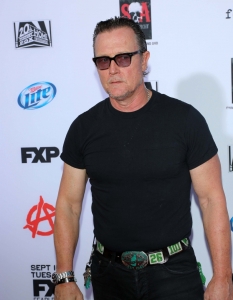 Robert Patrick