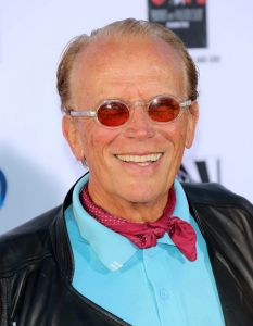 Peter Weller