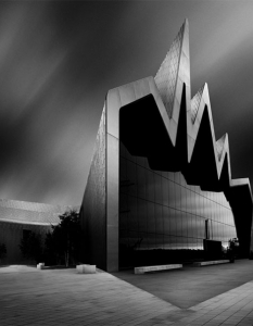 Glasgow Museum of Transport, Шотландия. Архитект: Zaha Hadid Architects