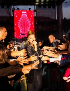 Sanny Alexa на Coca-Cola Happy Energy Tour 2013 в София - 5